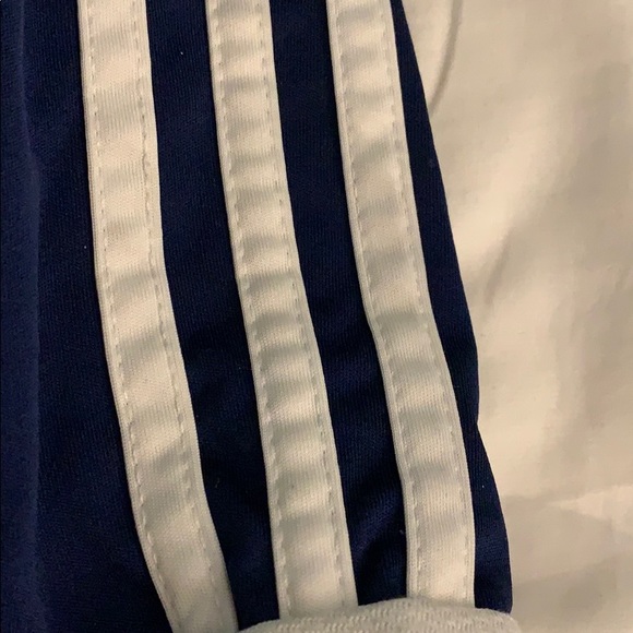 Navy adidas shorts - Picture 3 of 6